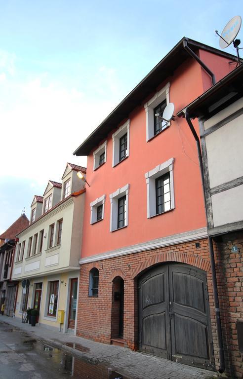 Willa Browar Pokoje Goscinne W Centrum Miasta Na Starowce, Self Check In 24H, Fv, Tv Smart, Darmowe Wi-Fi, Parking, W Sasiedztwie Restauracji I Kawiarni, Uslugi Escort Zakazane Starogard Gdański Εξωτερικό φωτογραφία